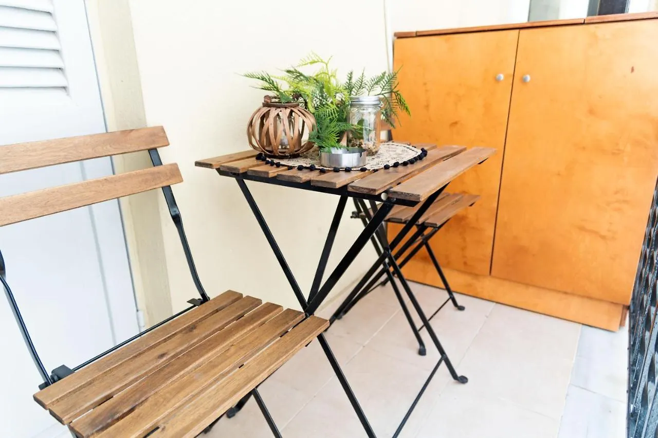 Eclectic Luxury Studio Thessaloniki 0*,  Greece